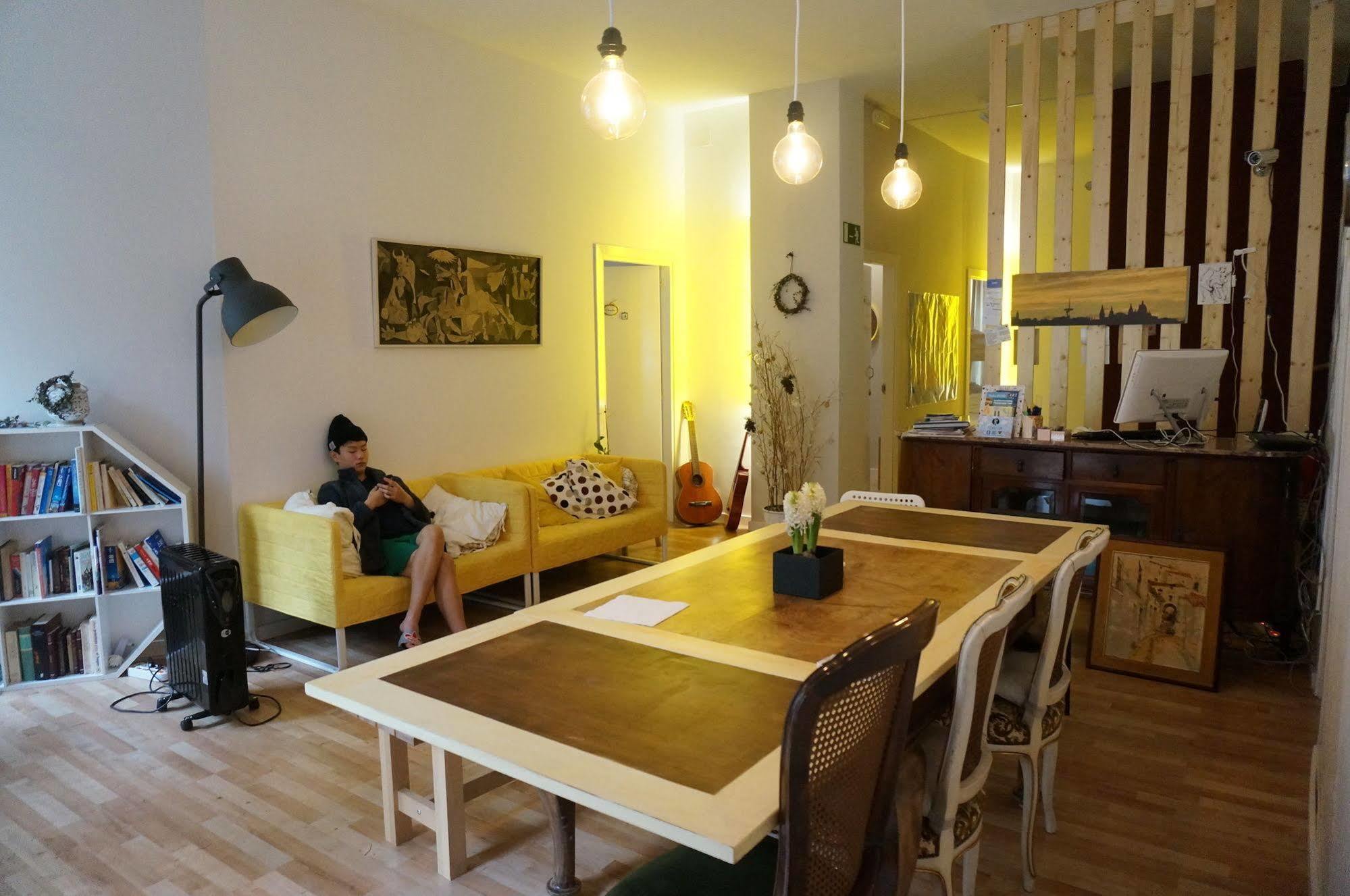 Camino B&B برشلونة المظهر الخارجي الصورة