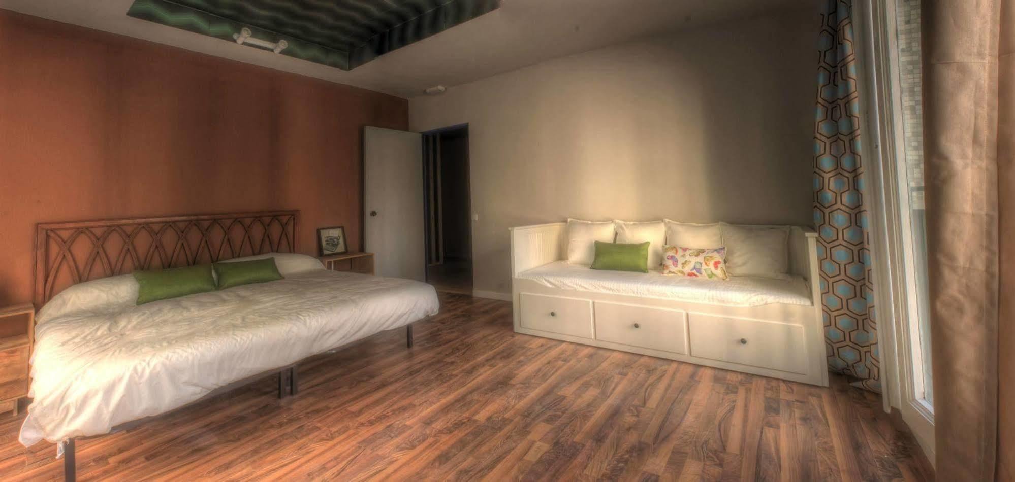 Camino B&B برشلونة المظهر الخارجي الصورة